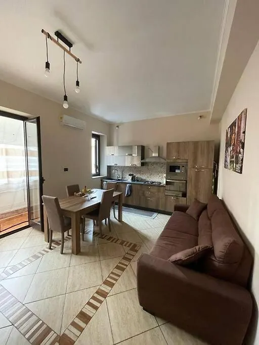 Tt Apartment Bagheria 0*,